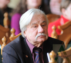 Ігор Калинець