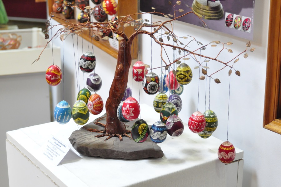 Свято писанки в Коломиї 2016